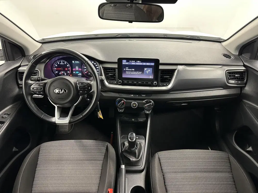 Kia Stonic 1.0 T-GDi MHEV DynamicLine CAMERA CARPLAY uit 2021, foto 2
