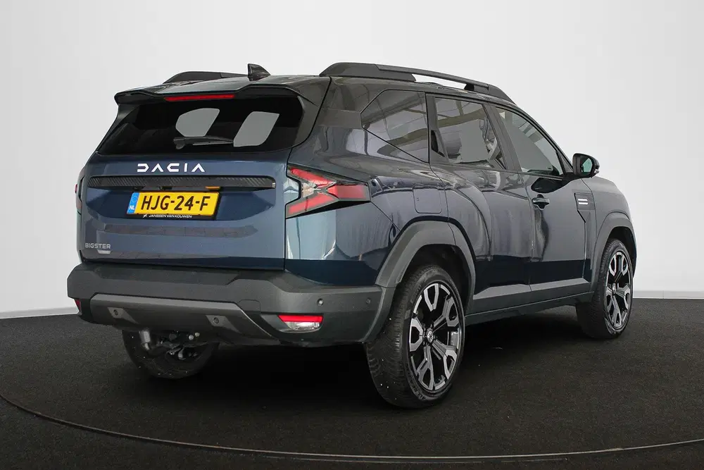 Dacia Bigster 1.8 Hybrid 155 Journey Panoramadak Stuur-S uit 2025, foto 3