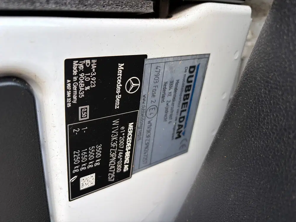 Mercedes-Benz Sprinter 317 cdi uit 2023, foto 11