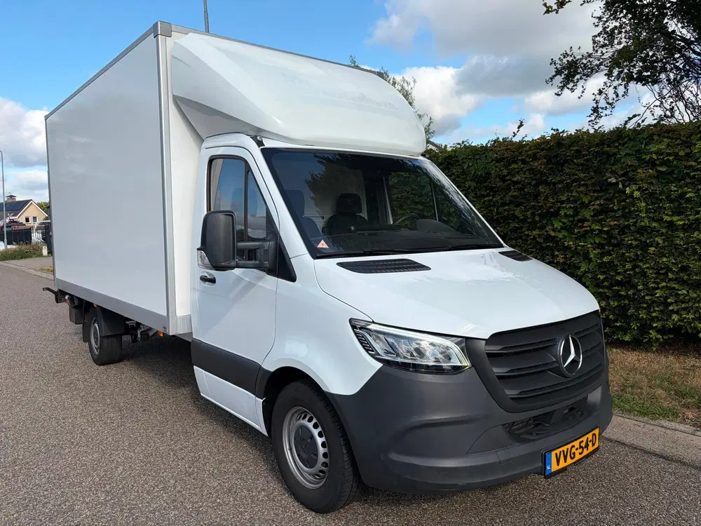 Mercedes-Benz Sprinter 317 cdi uit 2023, foto 4