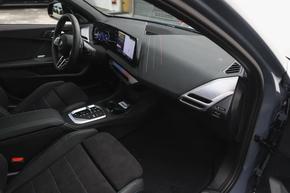 BMW 1-serie 120 M Sport Automaat uit 2026, foto 10