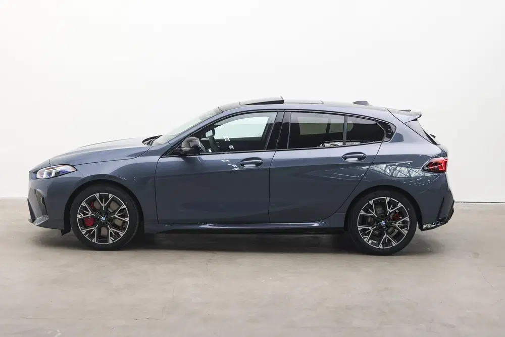 BMW 1-serie 120 M Sport Automaat uit 2026, foto 8