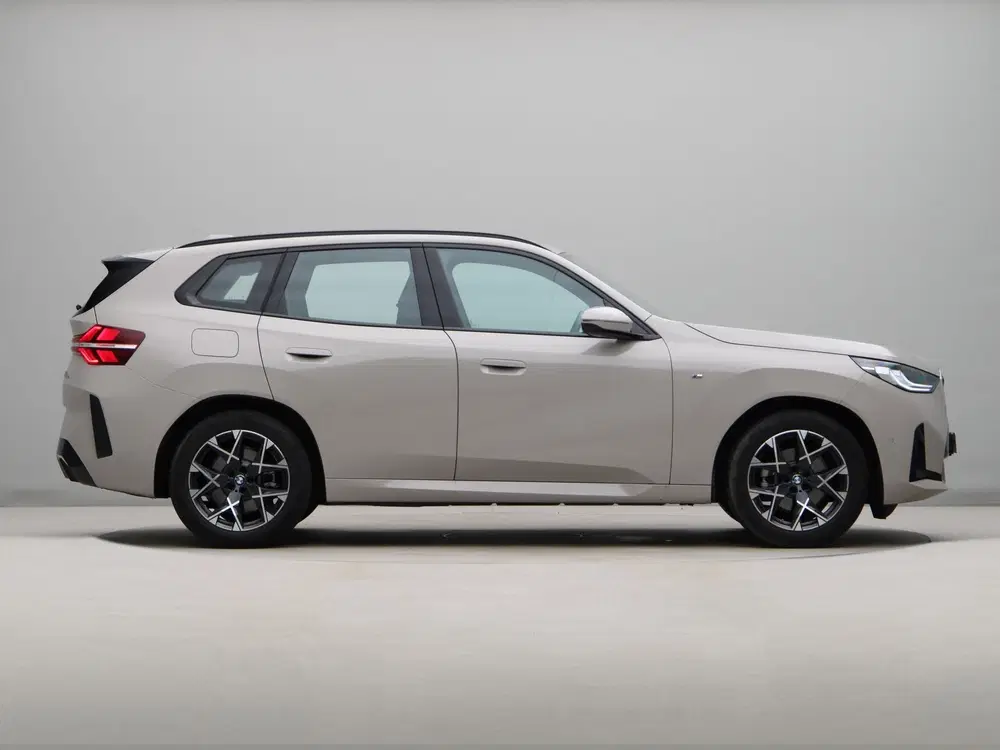 BMW X3 30e xDrive M sport uit 2025, foto 8