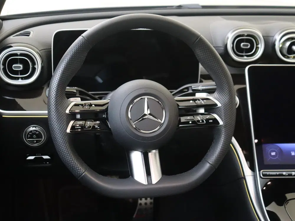 Mercedes-Benz C-Klasse 300 e Business Solution AMG Panoramad uit 2025, foto 10