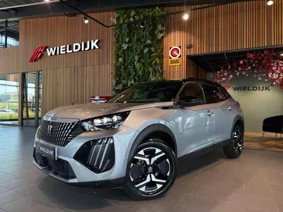 Peugeot 2008 1.2 PureTech 130 GT 360 camera uit 2024