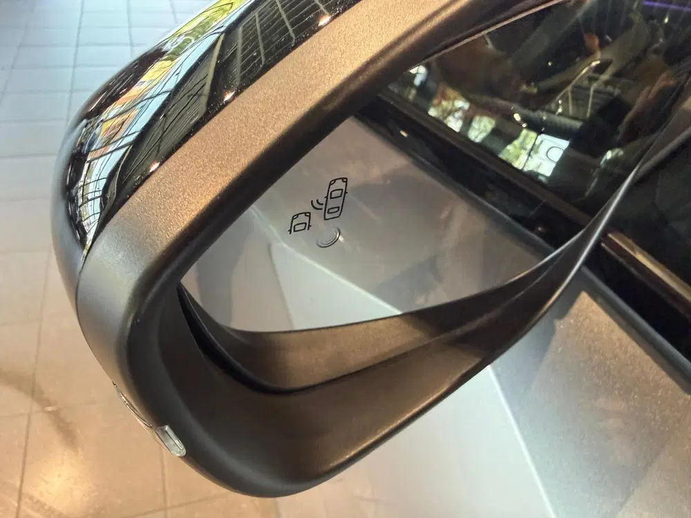 Peugeot 2008 1.2 PureTech 130 GT 360 camera uit 2024, foto 13