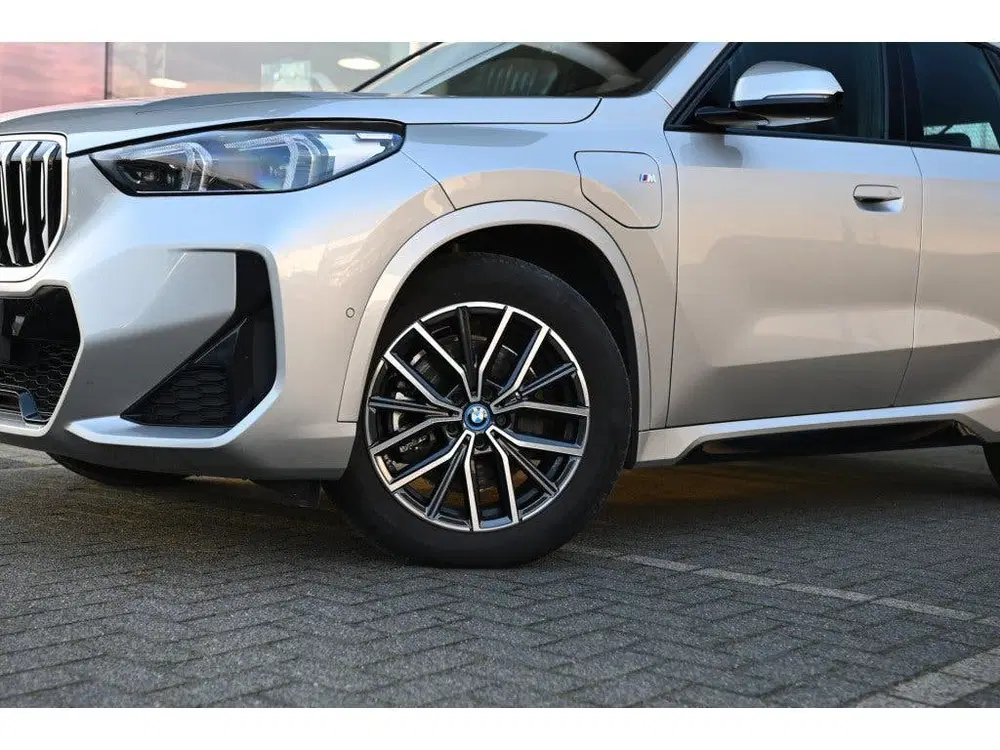 BMW X1 xDrive25e M Sport Automaat uit 2023, foto 9