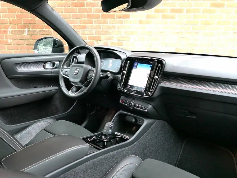 Volvo XC40 T3 AUT R-Design 12 MND garantie Camera uit 2019, foto 3