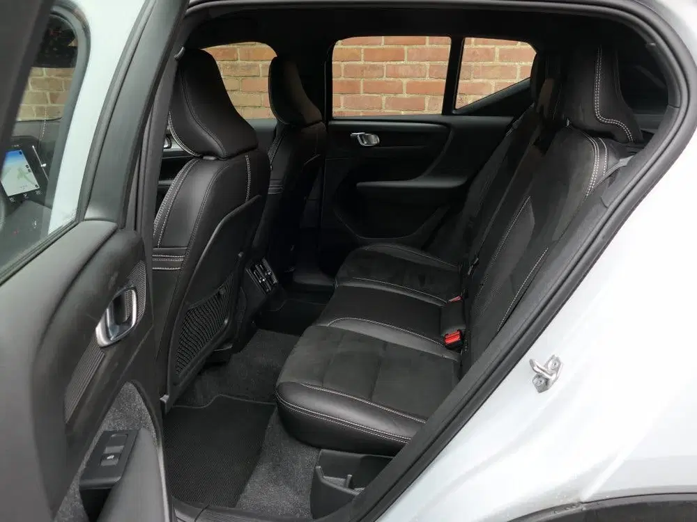 Volvo XC40 T3 AUT R-Design 12 MND garantie Camera uit 2019, foto 8