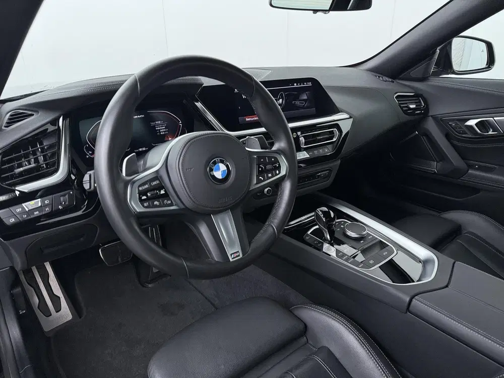 BMW Z4 M40i uit 2025, foto 2