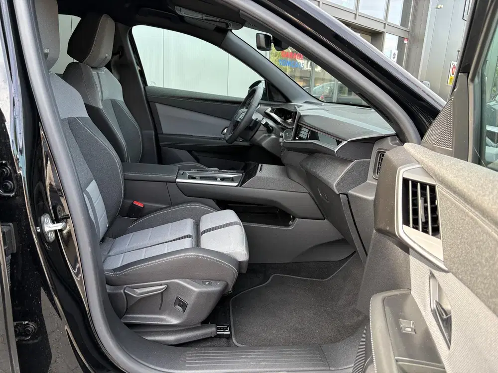 Opel Grandland 1.2 Turbo Hybrid 145PK GS Navigatie uit 2025, foto 10