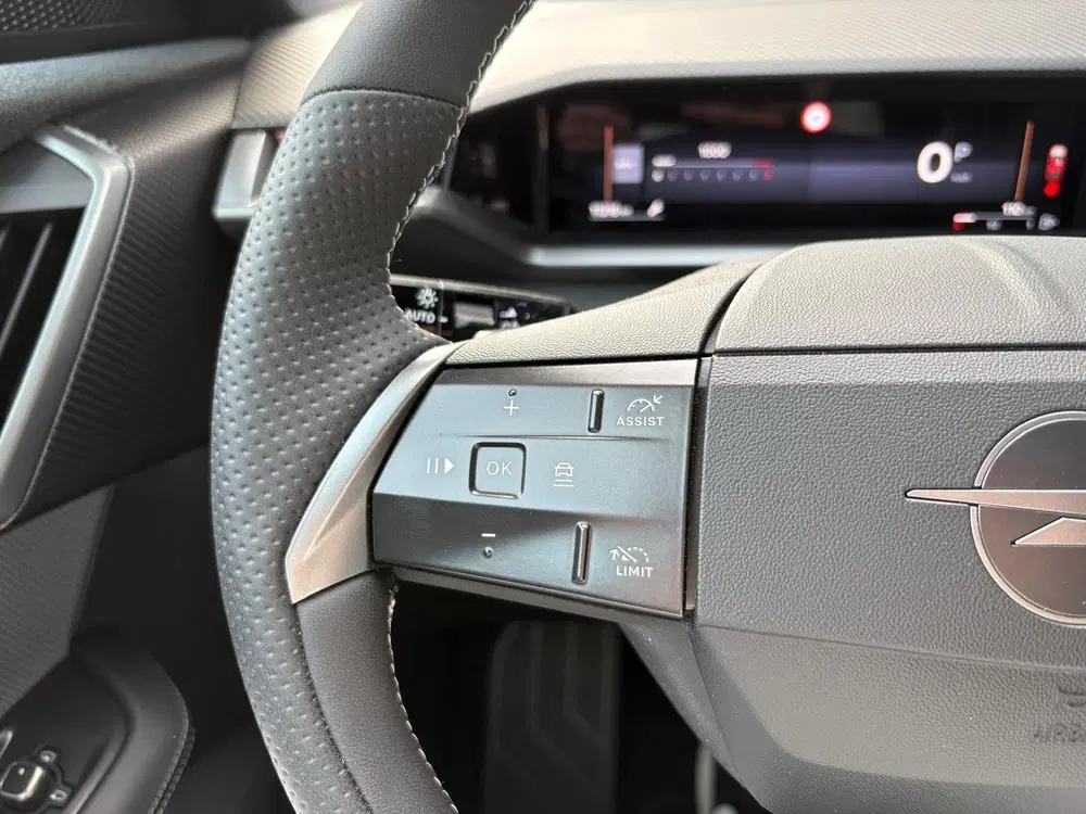 Opel Grandland 1.2 Turbo Hybrid 145PK GS Navigatie uit 2025, foto 14