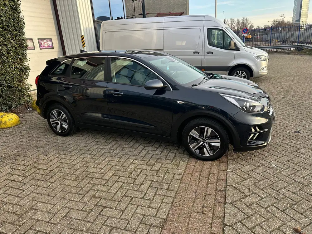 Kia Niro 1.6 GDi Hybrid DynamicLine uit 2022, foto 6