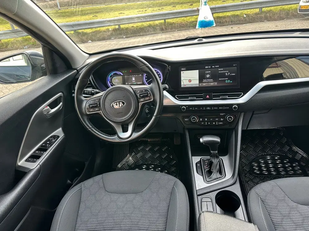 Kia Niro 1.6 GDi Hybrid DynamicLine uit 2022, foto 7