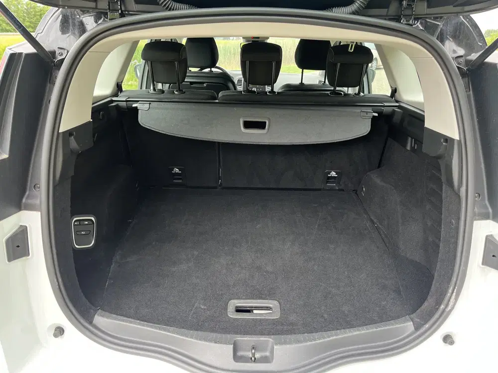 Renault Grand Scenic Grand Scénic 1.3 TCe Limited 140PK uit 2020, foto 9