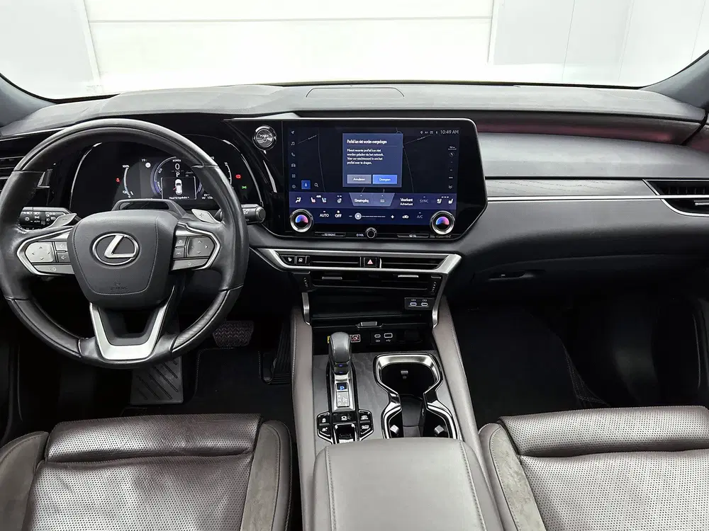 Lexus RX 450h+ Plug-in Hybrid President Line uit 2023, foto 5
