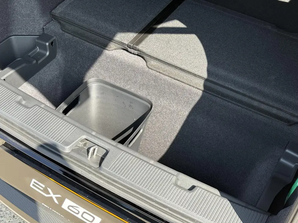 Volvo EX60 P10 AWD Ultra uit 2026, foto 11