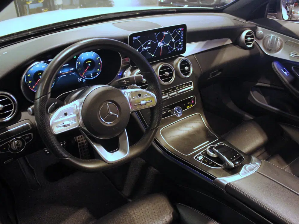 Mercedes-Benz C-Klasse 300 AMG Premium Plus Pack Elek uit 2019, foto 15