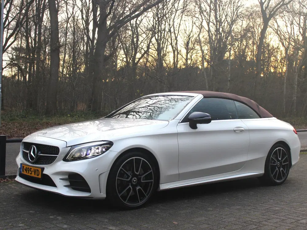 Mercedes-Benz C-Klasse 300 AMG Premium Plus Pack Elek uit 2019, foto 2