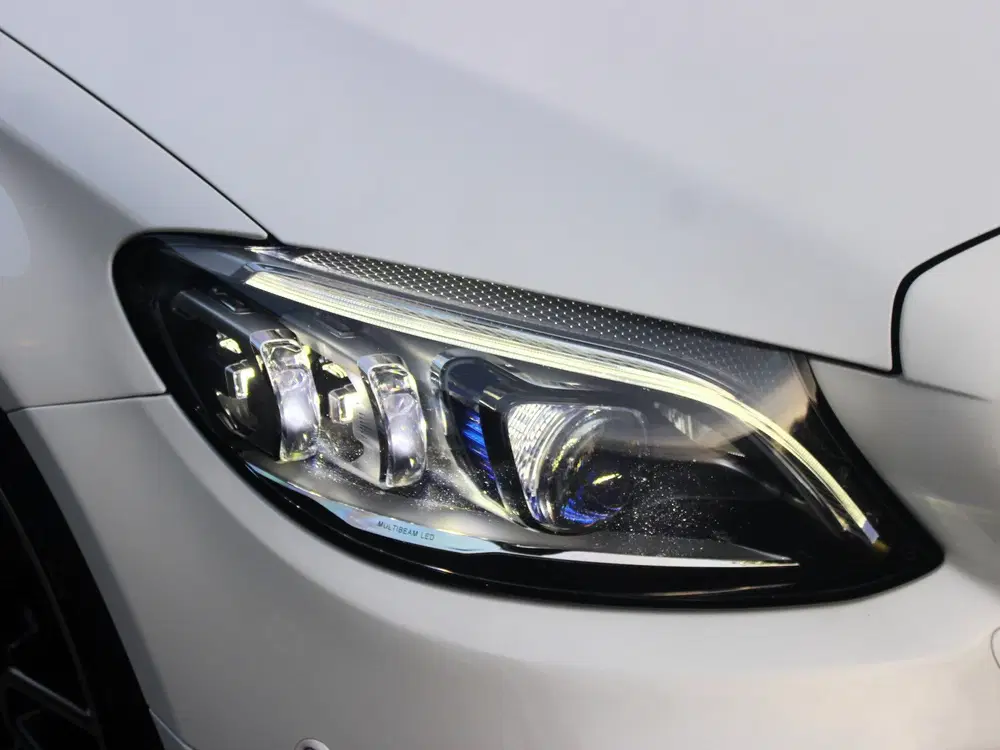 Mercedes-Benz C-Klasse 300 AMG Premium Plus Pack Elek uit 2019, foto 9