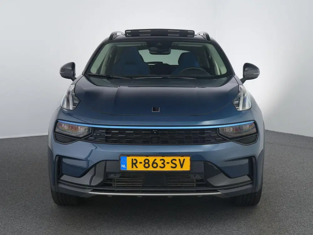 Lynk & Co 01 1.5 uit 2022, foto 5
