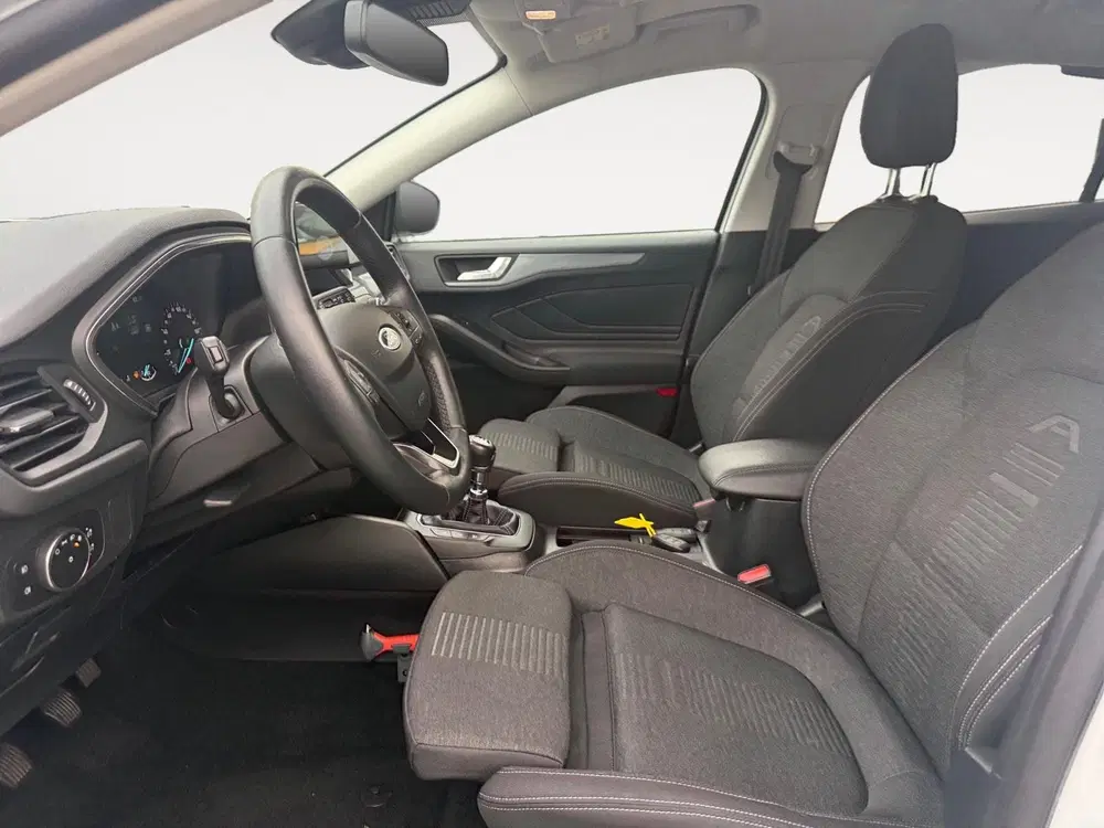 Ford Focus 1.0 EcoBoost Active Business uit 2019, foto 10