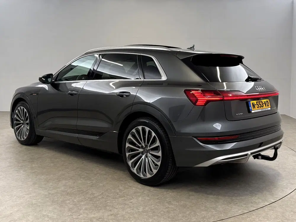 Audi e-tron 55 quattro S-Line 95 kWh uit 2021, foto 3