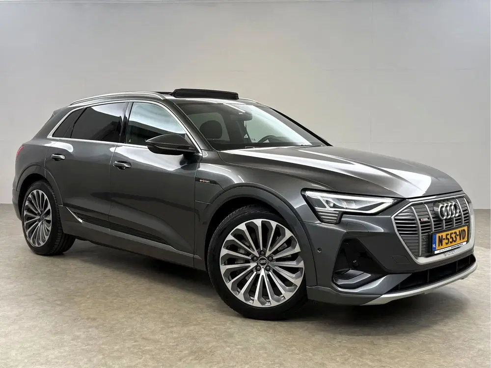 Audi e-tron 55 quattro S-Line 95 kWh uit 2021, foto 6