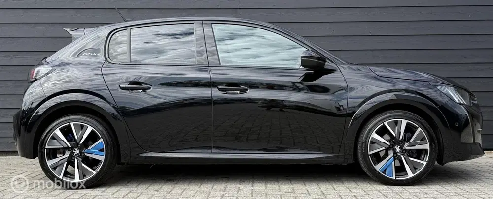 Peugeot 208 1.2 PureTech GT Line 130Pk Carplay uit 2021, foto 4