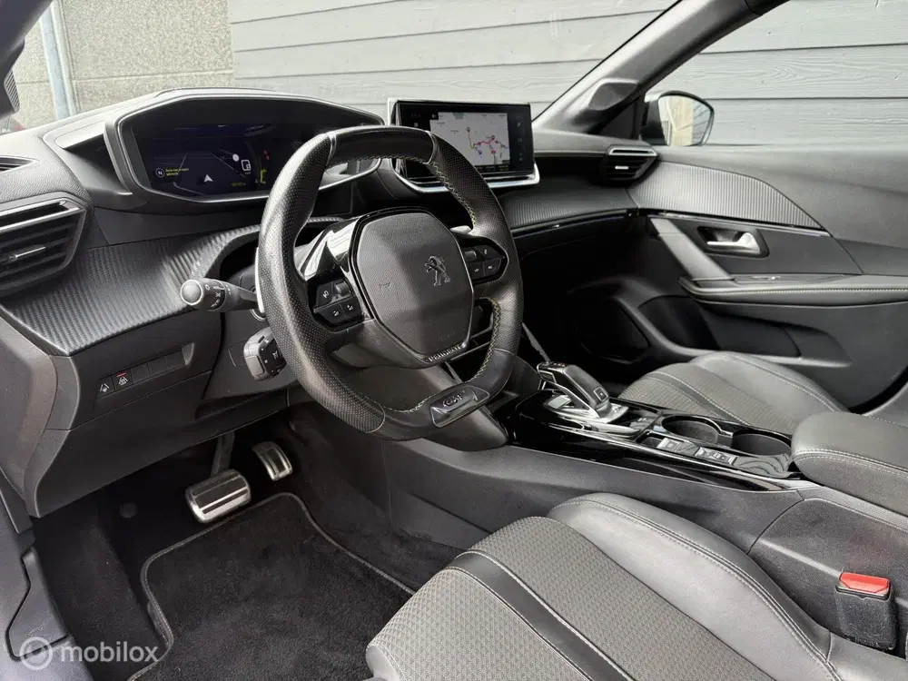 Peugeot 208 1.2 PureTech GT Line 130Pk Carplay uit 2021, foto 5
