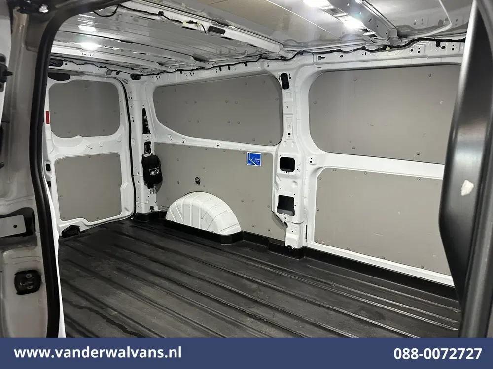 Ford Transit Custom 2.0 TDCI 136pk L2H1 Euro6 Airco uit 2024, foto 14