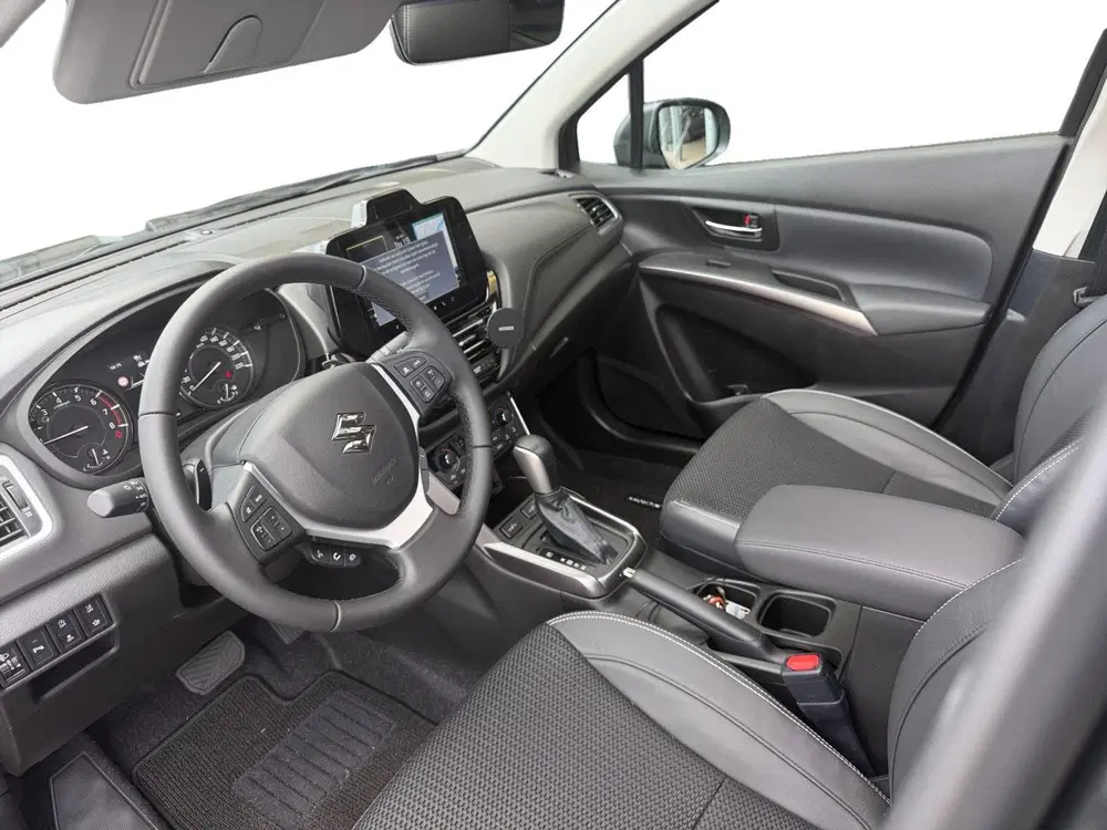 Suzuki S-Cross 1.4 Boosterjet Style Hybrid uit 2026, foto 10