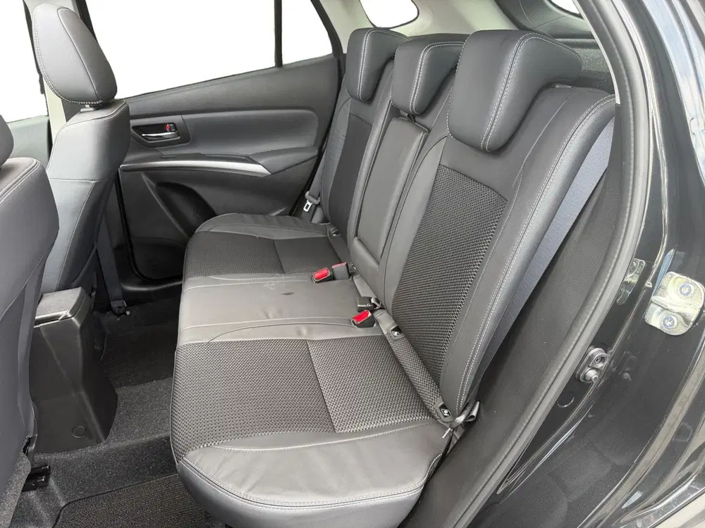 Suzuki S-Cross 1.4 Boosterjet Style Hybrid uit 2026, foto 13