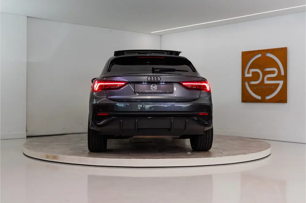 Audi Q3 45 TFSI e Edition 245PK uit 2022, foto 4