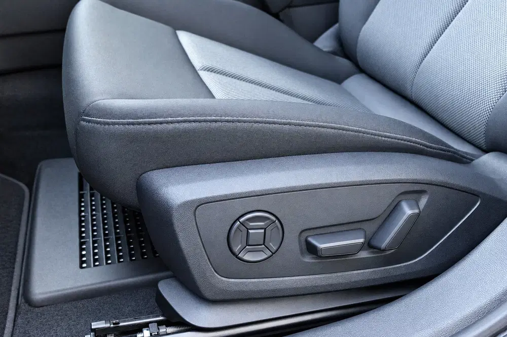 Audi A3 30 TFSI ACC CAM NAV CARPLAY' uit 2025, foto 6