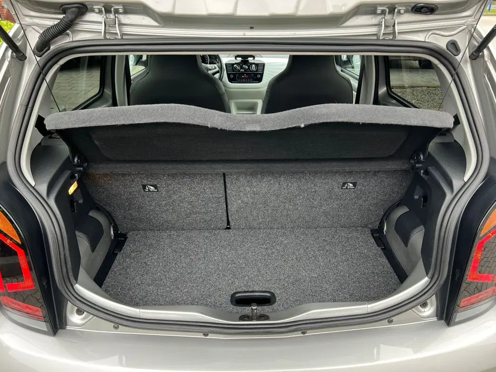 Volkswagen up! 1.0 beats alcantara beats audio uit 2022, foto 6