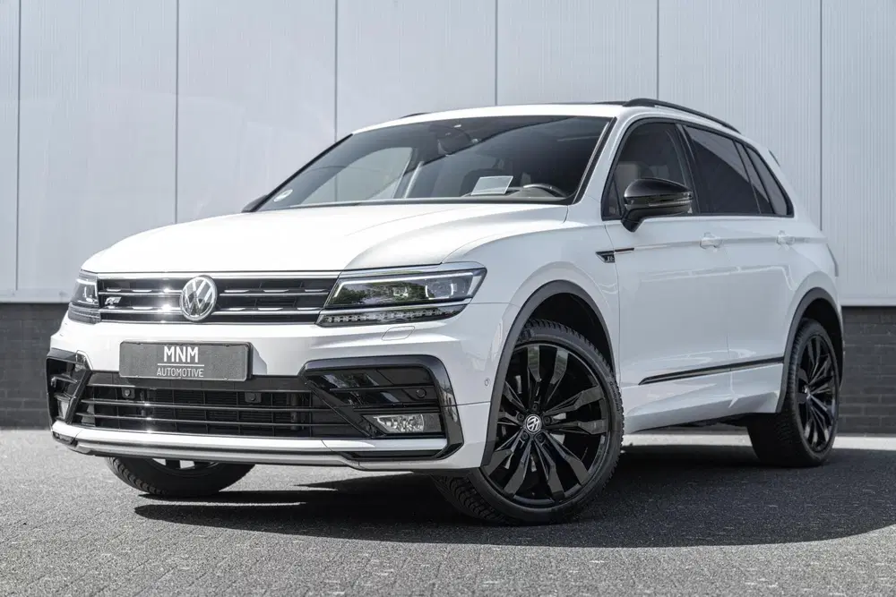 Volkswagen Tiguan 2.0 TSI 4Motion Highline 3x R-Line uit 2020