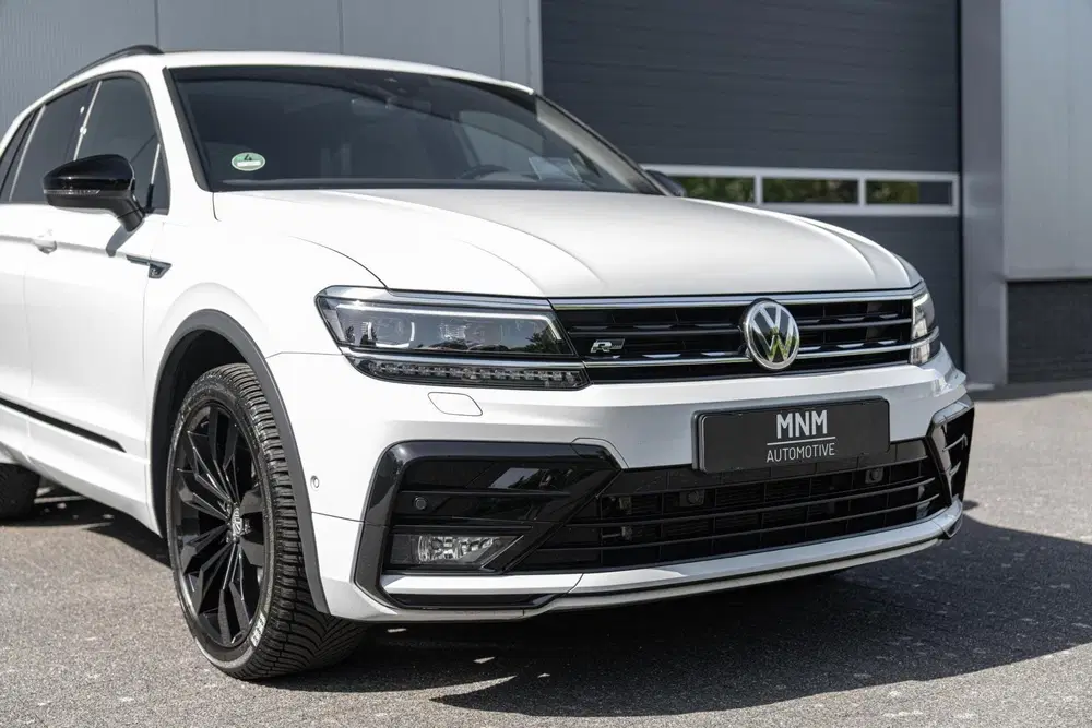 Volkswagen Tiguan 2.0 TSI 4Motion Highline 3x R-Line uit 2020, foto 10