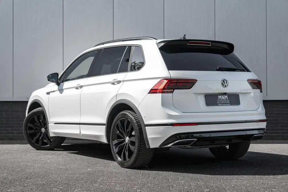 Volkswagen Tiguan 2.0 TSI 4Motion Highline 3x R-Line uit 2020, foto 6