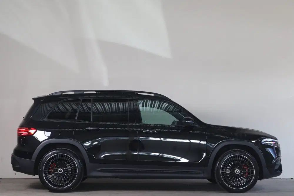 Mercedes-Benz EQB 350 4MATIC AMG Line 67 kWh uit 2024, foto 13