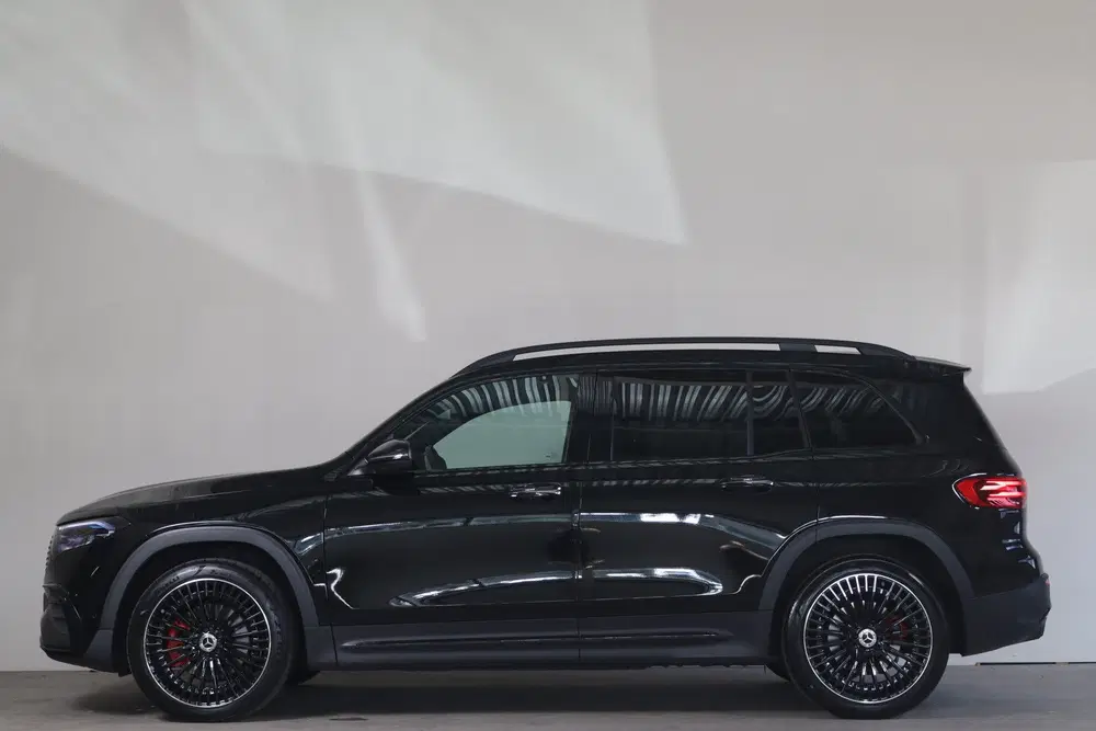 Mercedes-Benz EQB 350 4MATIC AMG Line 67 kWh uit 2024, foto 14