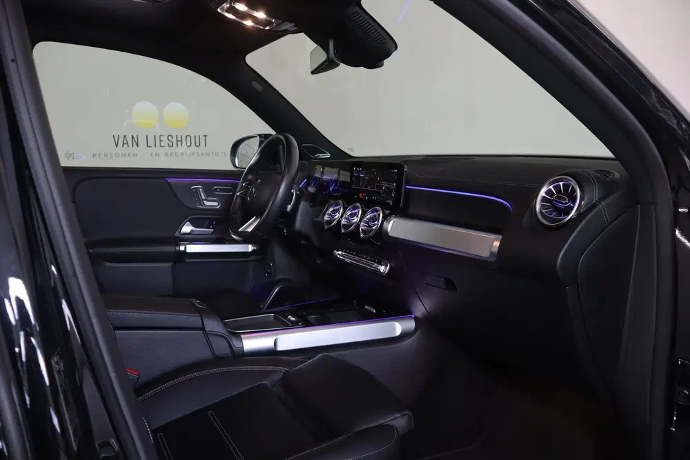 Mercedes-Benz EQB 350 4MATIC AMG Line 67 kWh uit 2024, foto 15