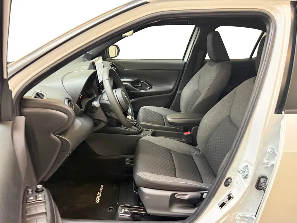 Toyota Yaris Cross 1.5 Hybrid 130 Dynamic I Direct leverbaar uit 2026, foto 12
