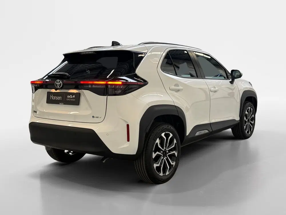 Toyota Yaris Cross 1.5 Hybrid 130 Dynamic I Direct leverbaar uit 2026, foto 2