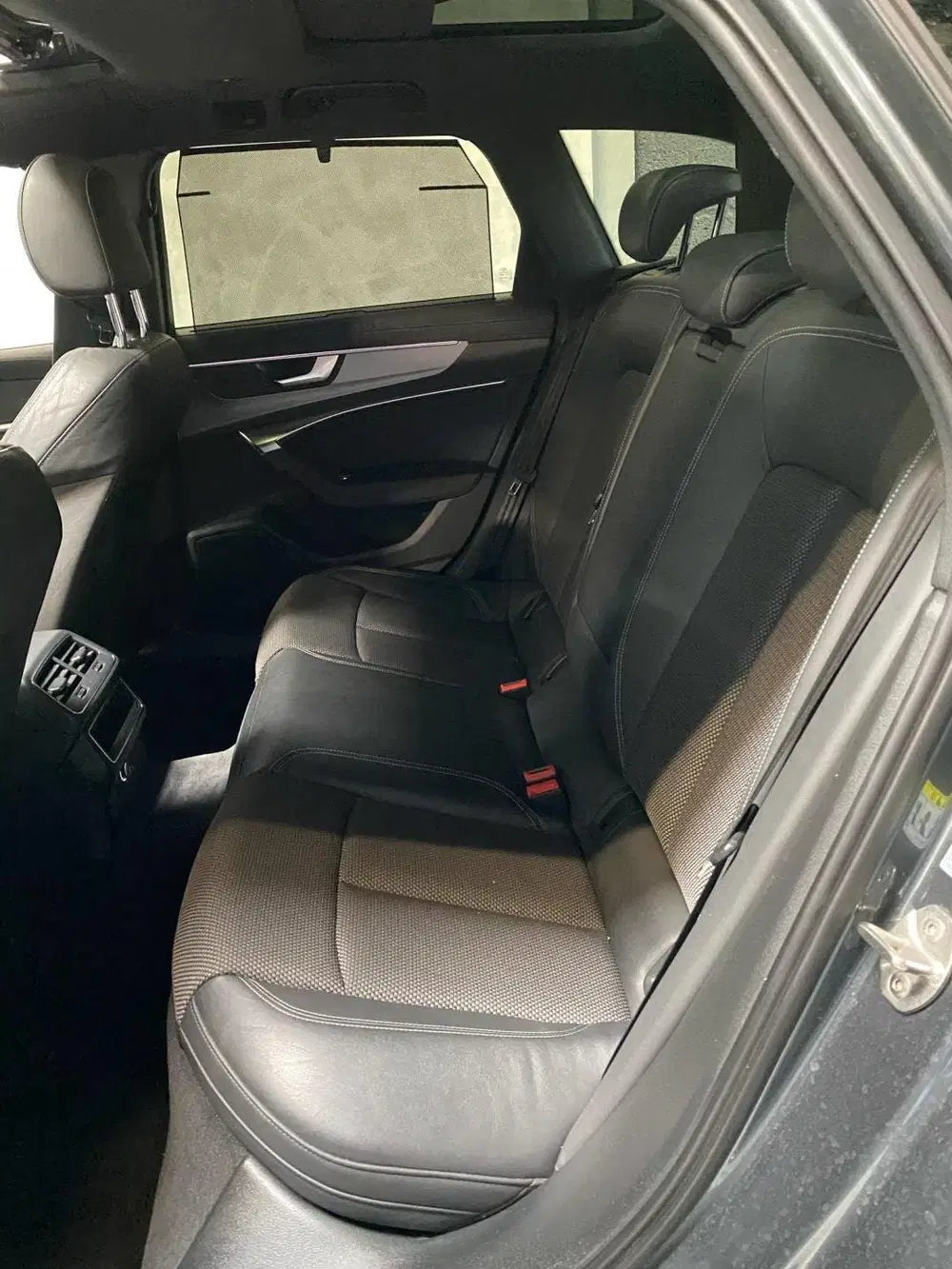 Audi A6 45 TFSI Sport S line edition uit 2019, foto 14