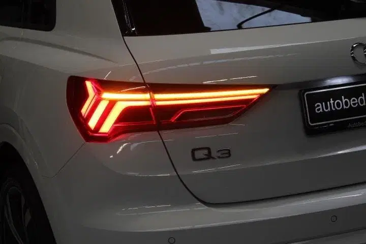 Audi Q3 45 TFSI quattro uit 2019, foto 9