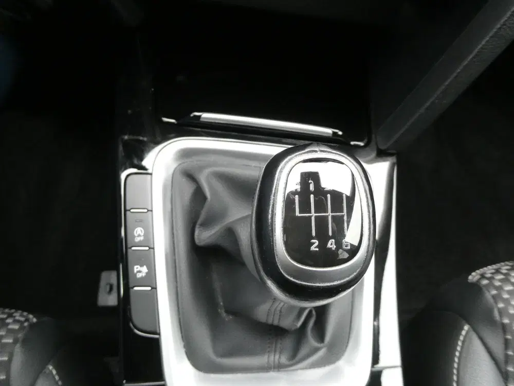 Kia Ceed 1.0 T-GDi DynamicPlusLine STOELVERWARMING uit 2019, foto 15