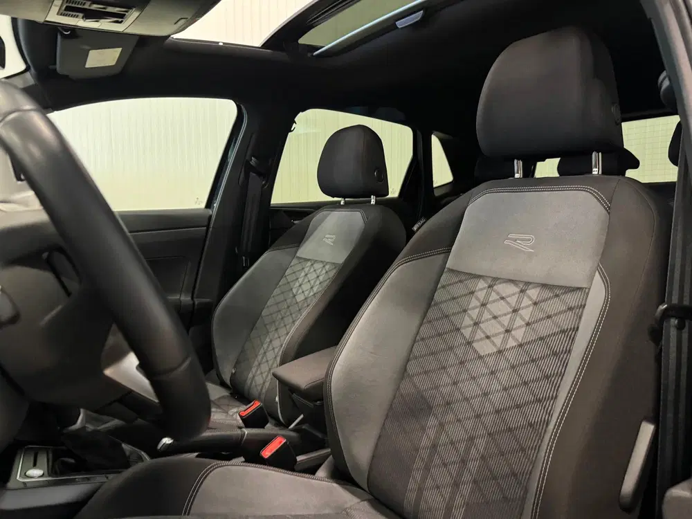 Volkswagen Polo 1.0 TSI R-Line uit 2024, foto 4