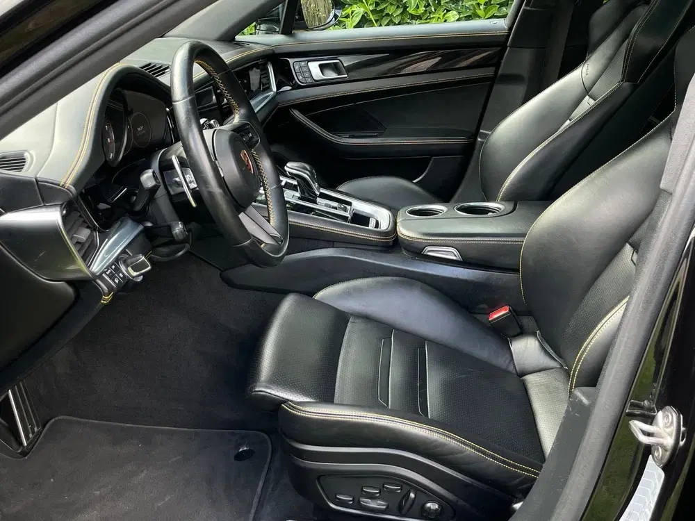 Porsche Panamera Sport Turismo 2.9 4 E-Hybrid Platinum Edit uit 2023, foto 10