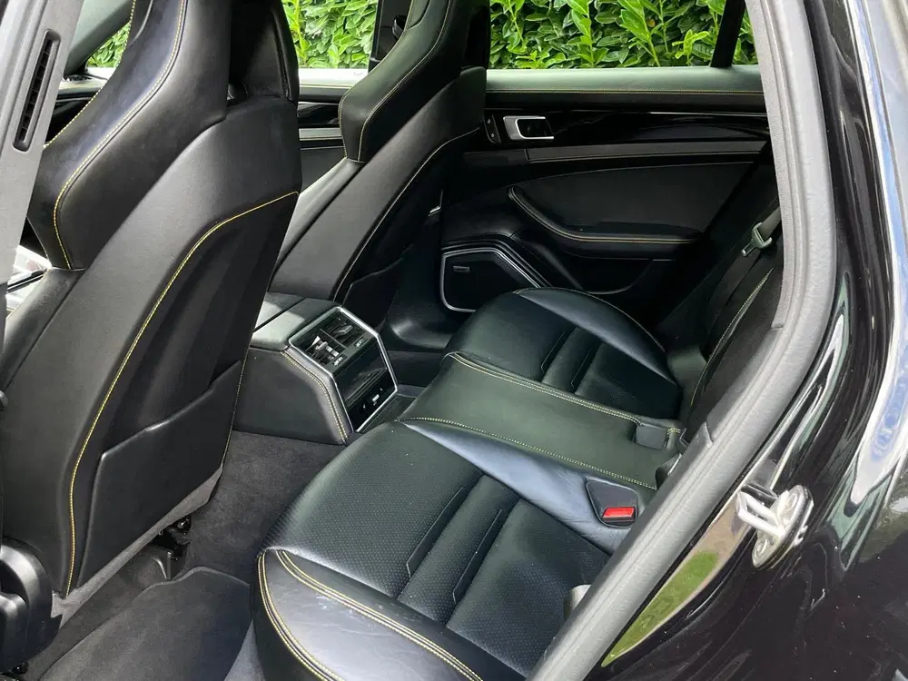 Porsche Panamera Sport Turismo 2.9 4 E-Hybrid Platinum Edit uit 2023, foto 12